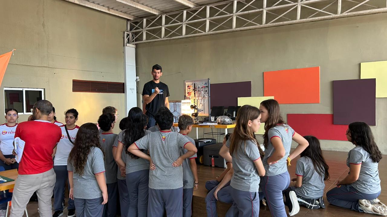 SENAI-RN participa da Expo Tereza com apresentações sobre robótica e energias renováveis